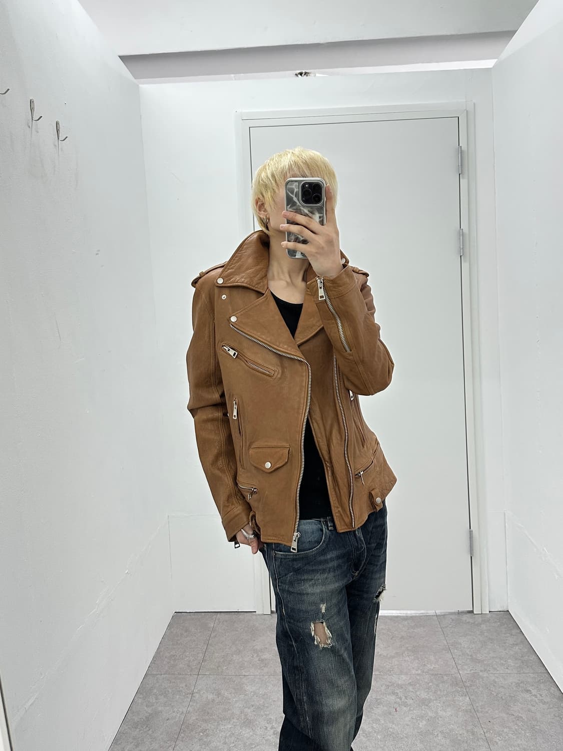 Multi-Zip Detail Lambskin Leather Jacket 상품이미지9