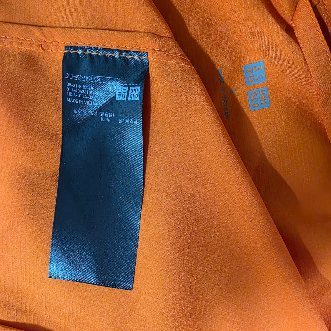 L 100 유니클로 경량 바람막이 오렌지 상품이미지5