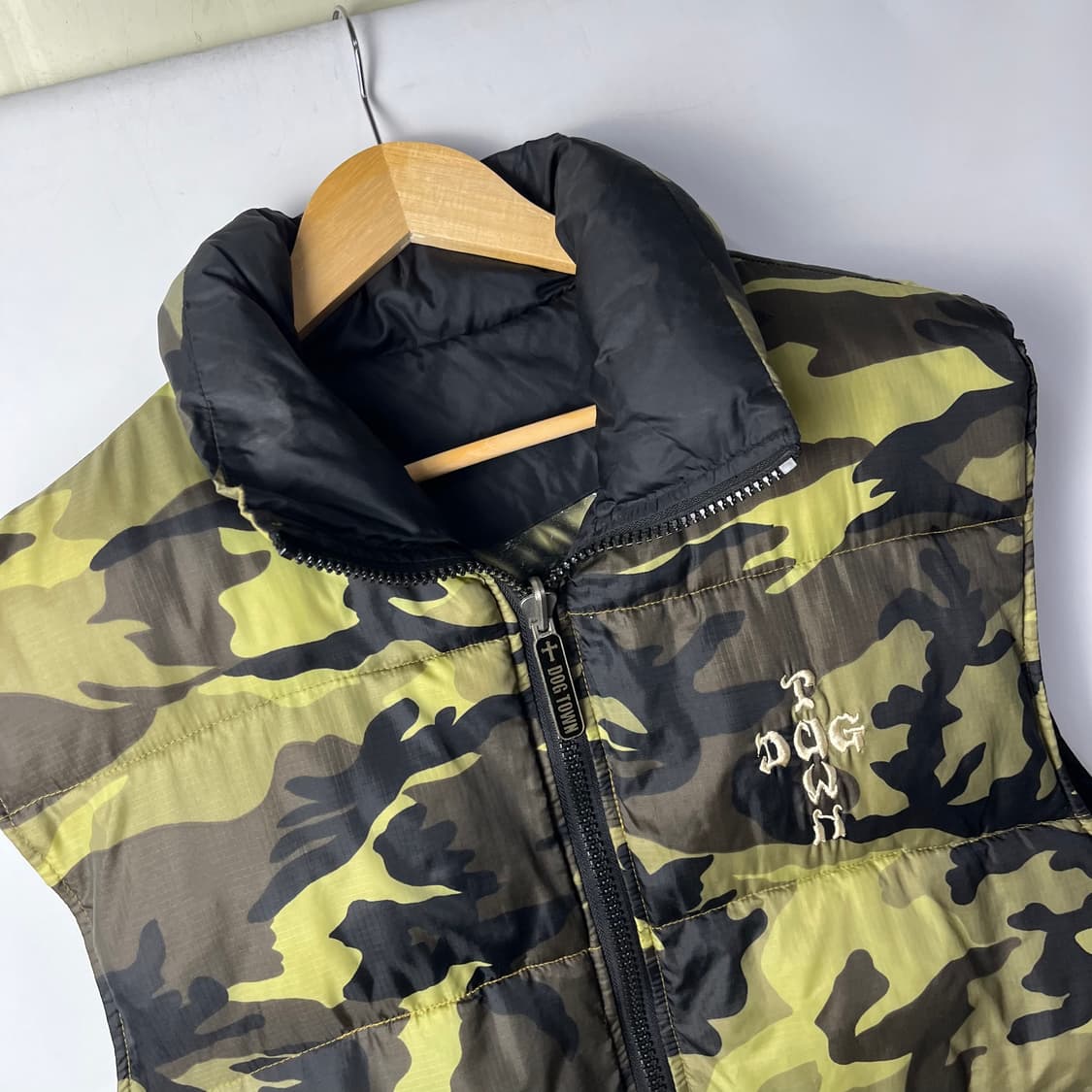 [Dogtown] 도그타운 카모 패딩 베스트 상품이미지3
