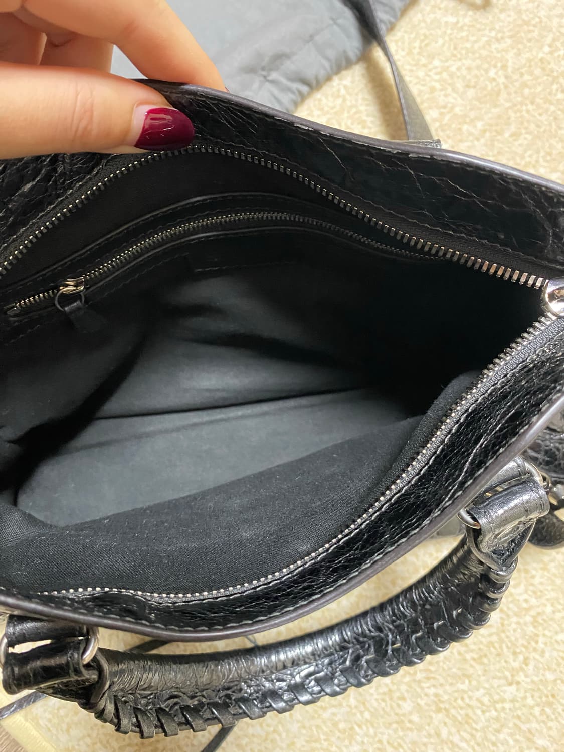 발렌시아가 르 시티백 스몰 상품이미지10