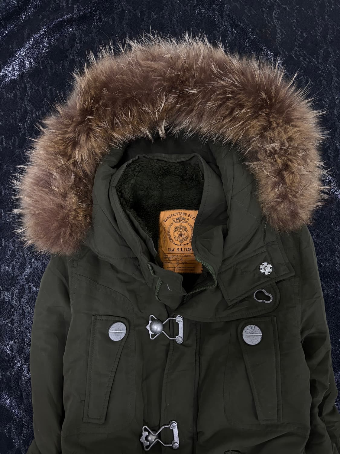 “SLY” 00’s Archive Racoon Fur Khaki Park 상품이미지8