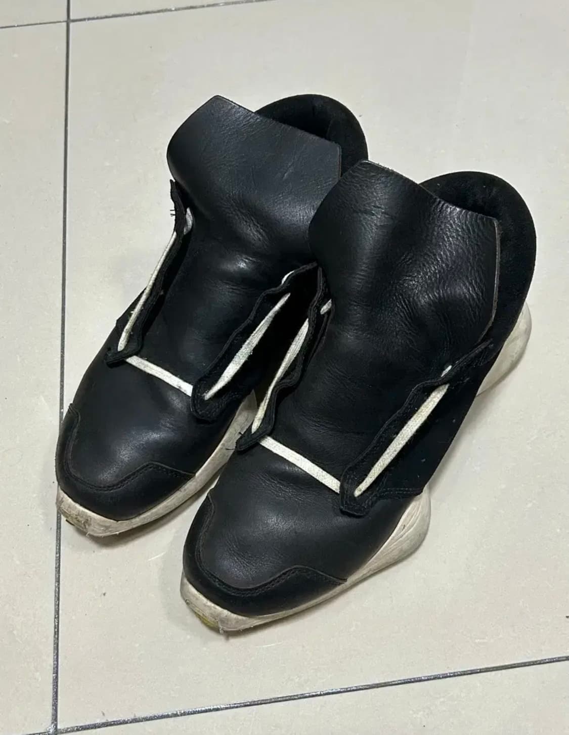 릭디다스 릭오웬스X아디다스 러너 40.5 상품이미지1