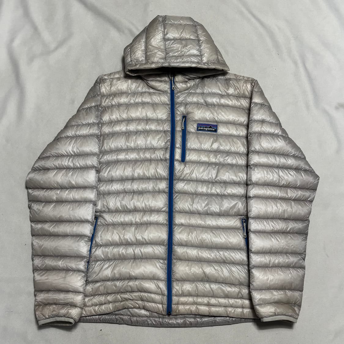L 파타고니아 울트라라이트 다운 패딩 상품이미지2