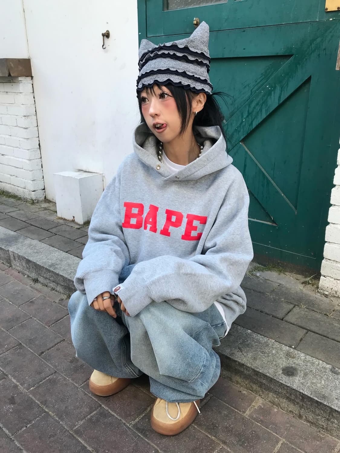 < Bape Logo Hoodie > 상품이미지1
