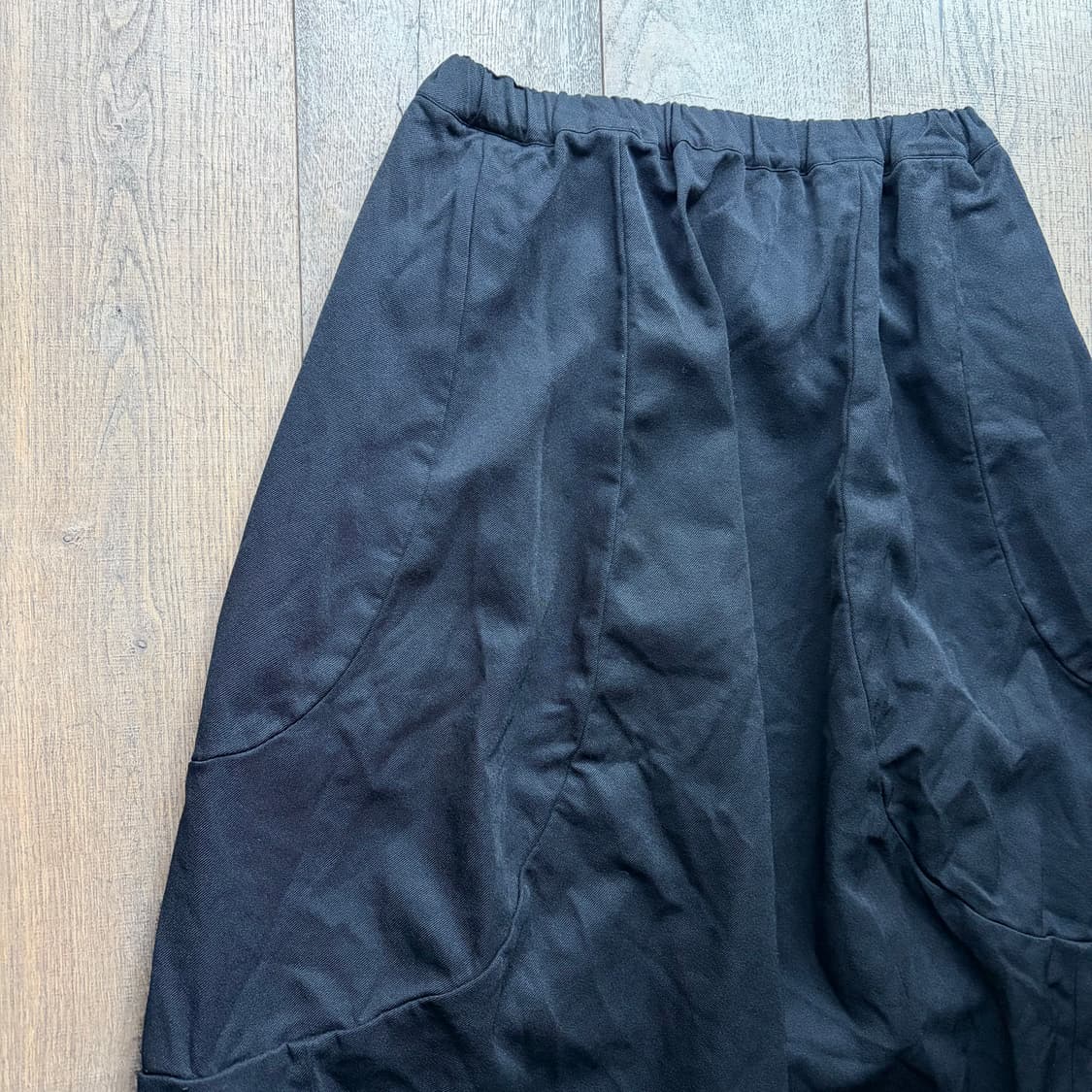 Cutting Line Detail Maxi Skirt 상품이미지5