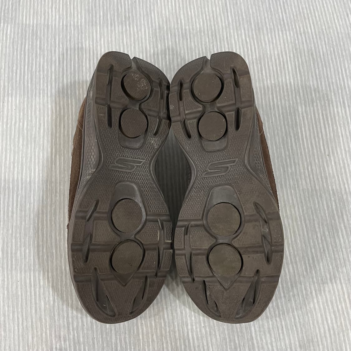 785) 스케쳐스 고워크 스웨이드 슬립온 275mm 상품이미지7