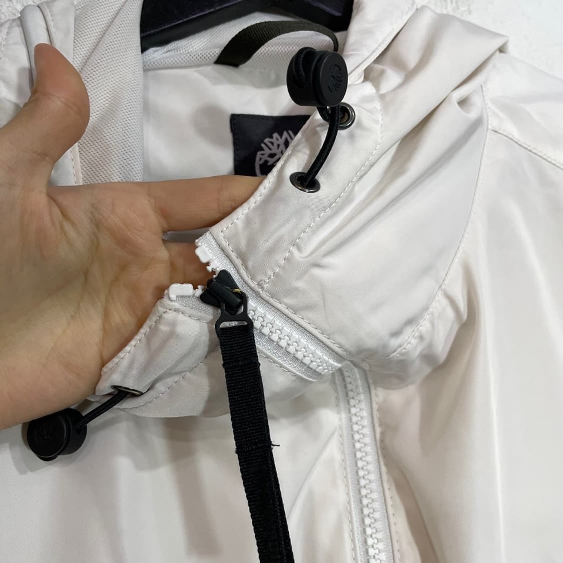 팀버랜드 빅로고 후드 바람막이 상품이미지9
