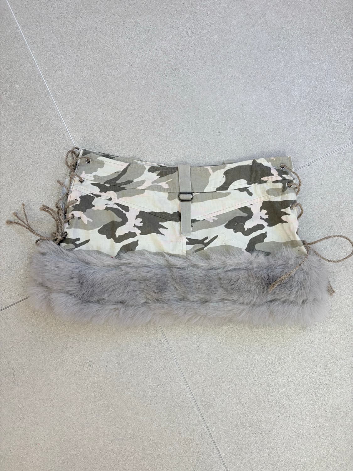 카모 아일렛 커스텀 퍼스커트 상품이미지4