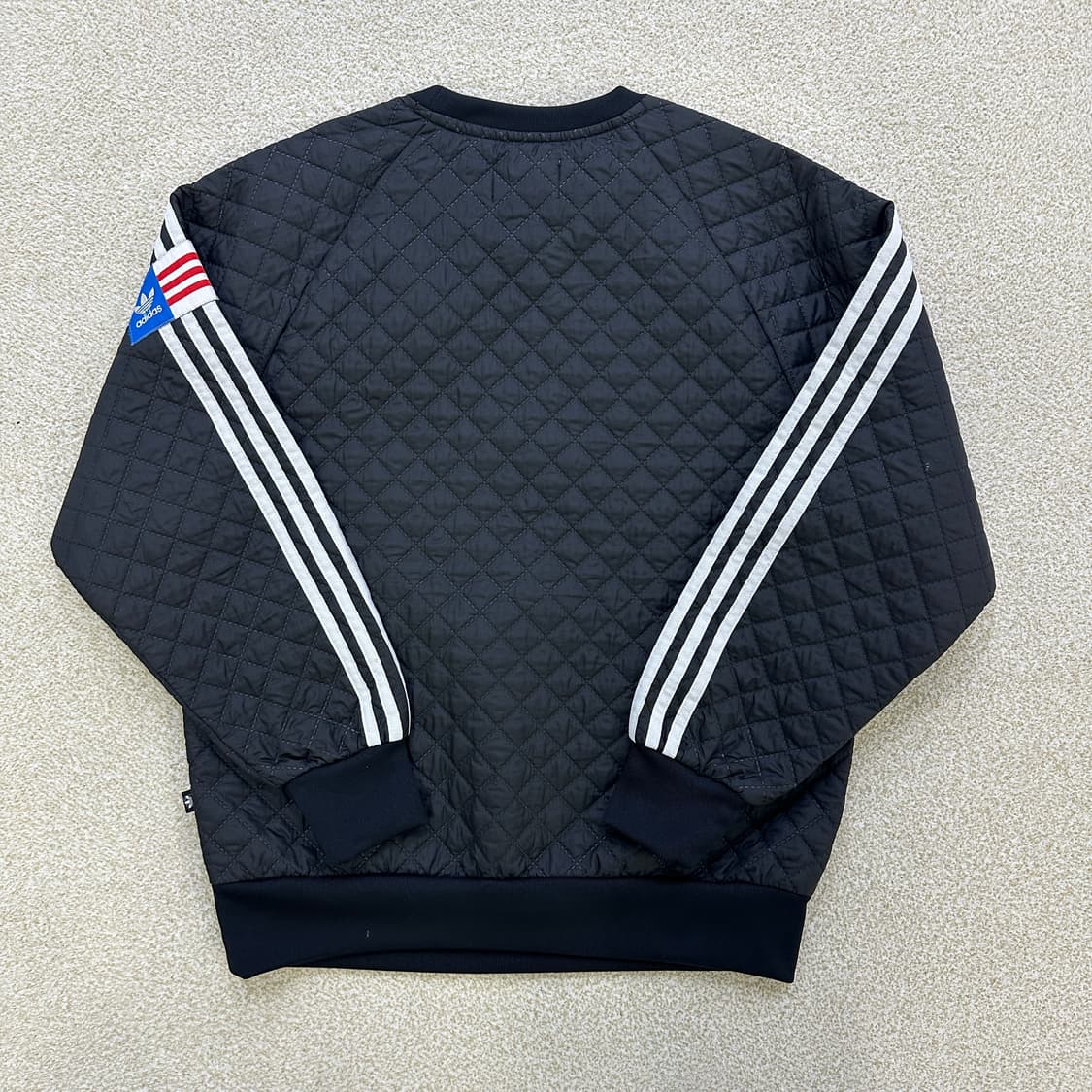 85 아디다스 퀄팅 맨투맨 0319D 상품이미지4