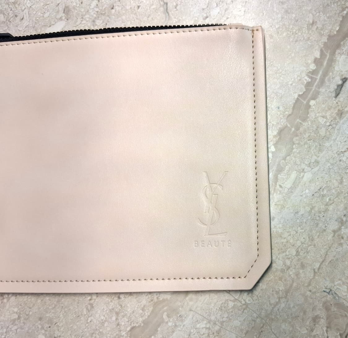 입생로랑 YSL 베이비핑크 플랫 파우치 (새제품) 상품이미지6