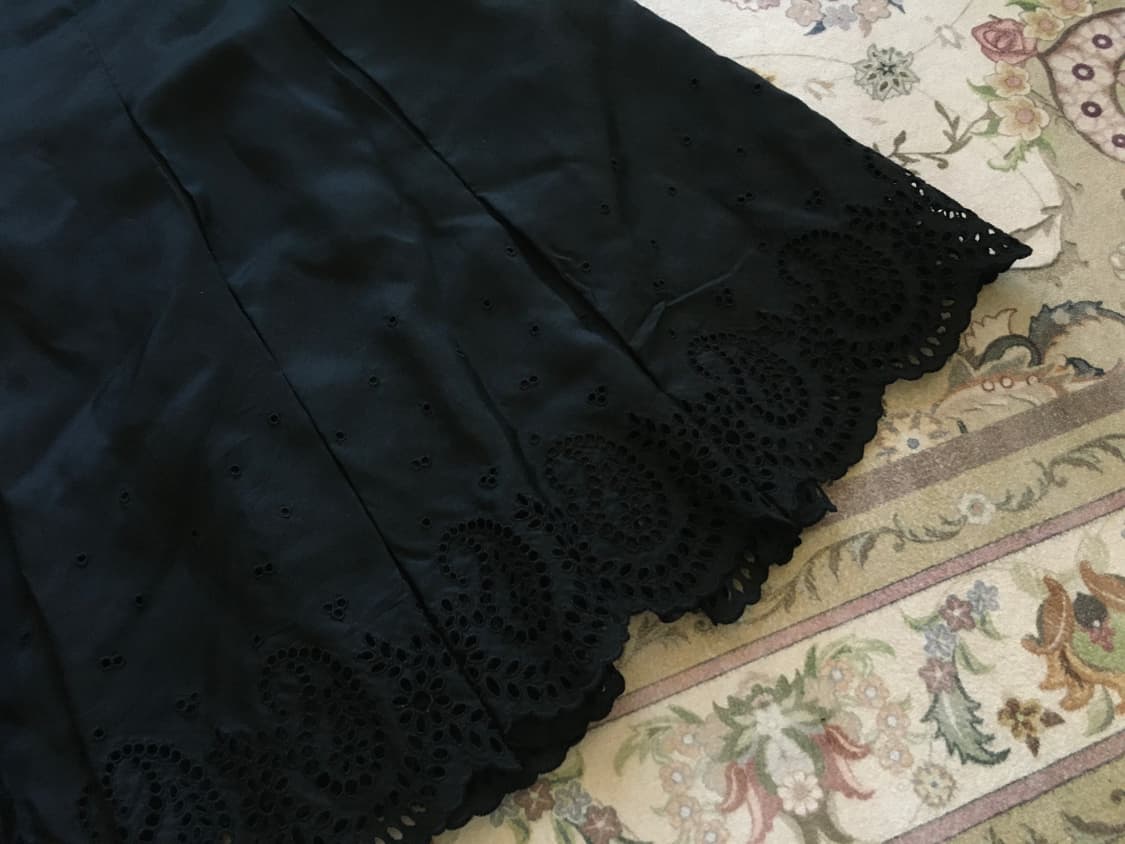 레이스 펀칭 스커트 상품이미지3