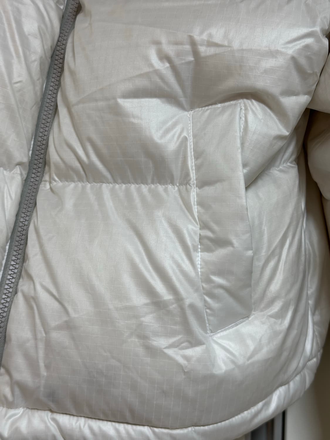 NJ1DQ85K 화이트라벨 여성 노벨티 눕시 RDS 다운 자켓_WHITE 상품이미지7