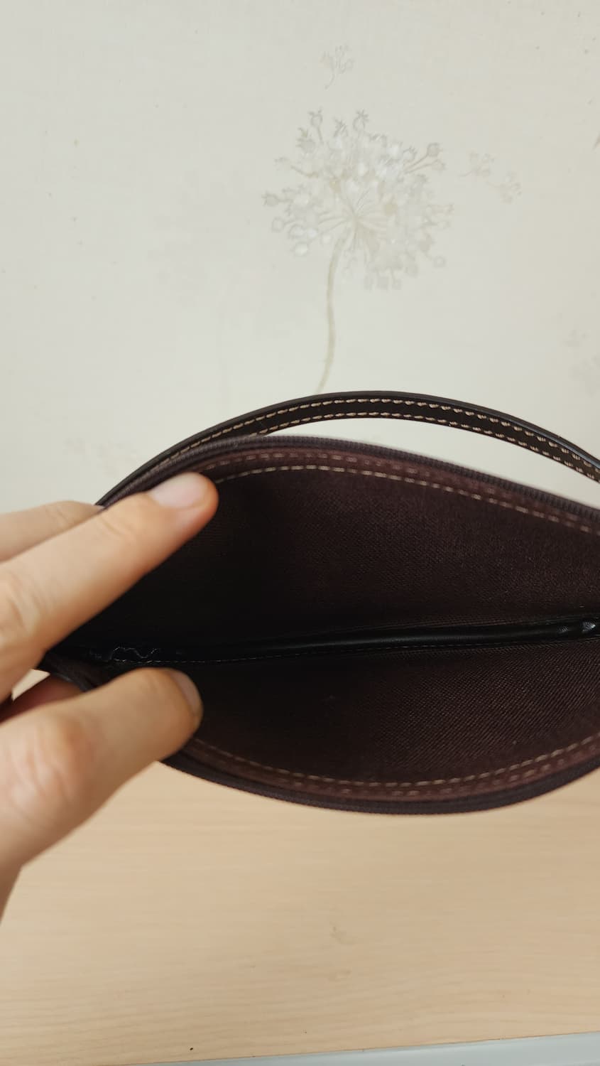 MCM 시그니처 비세토 미니 파우치 백 상품이미지3