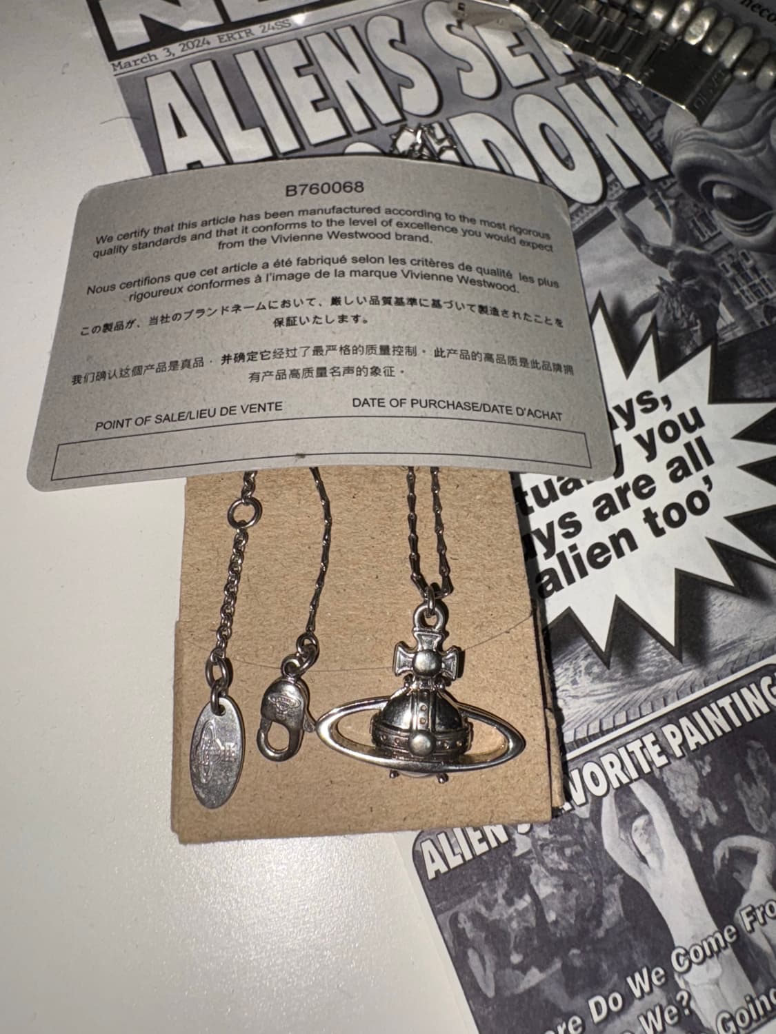 비비안웨스트우드 바스 릴리프 실버 목걸이 정품 상품이미지2