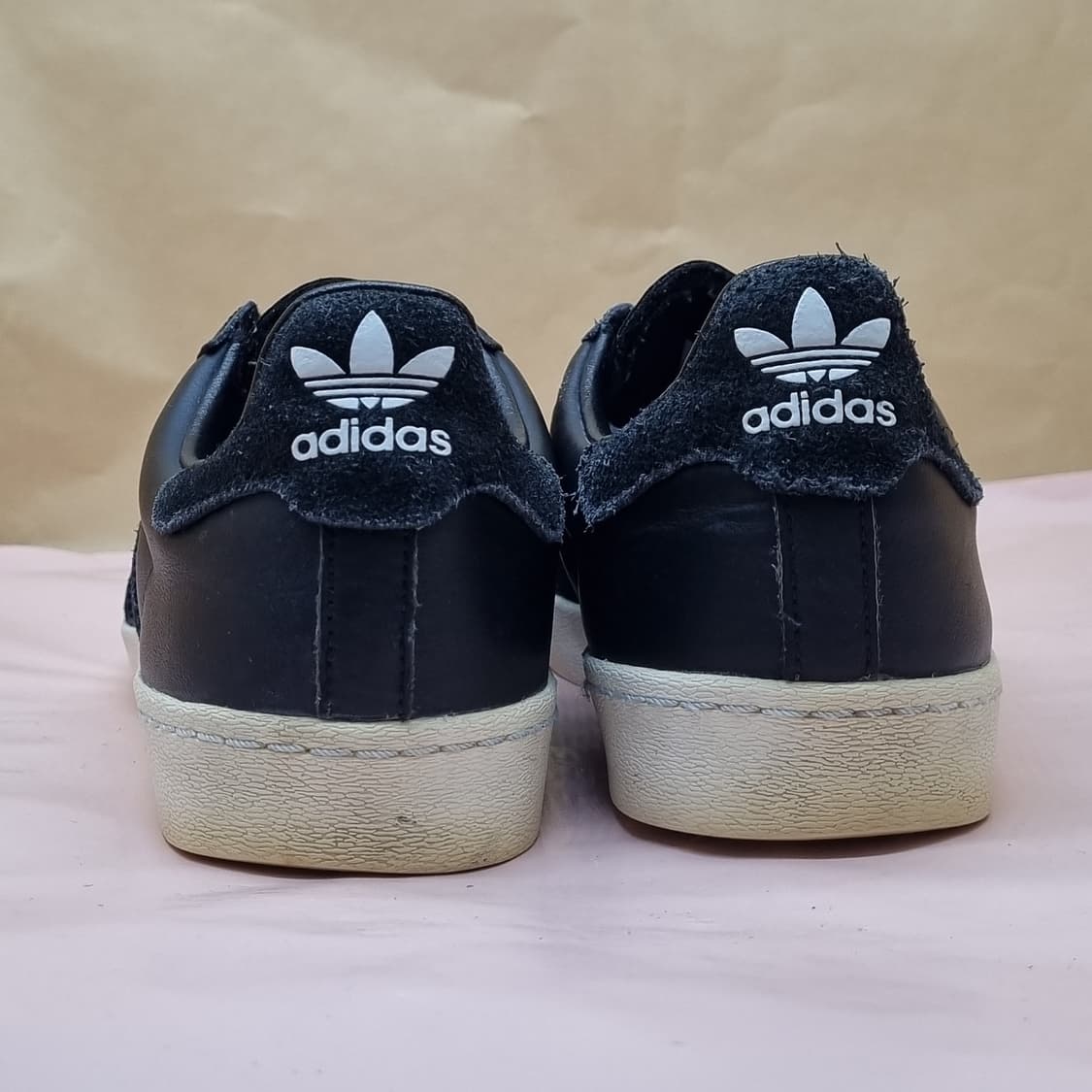 아디다스 슈퍼스타 82 블랙 스니커즈 255 상품이미지4