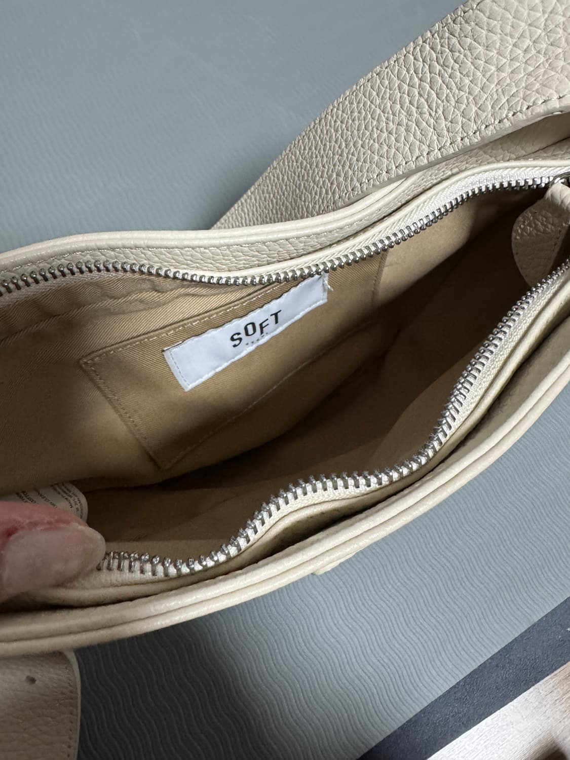 하프문백 크림 리얼레더 상품이미지3