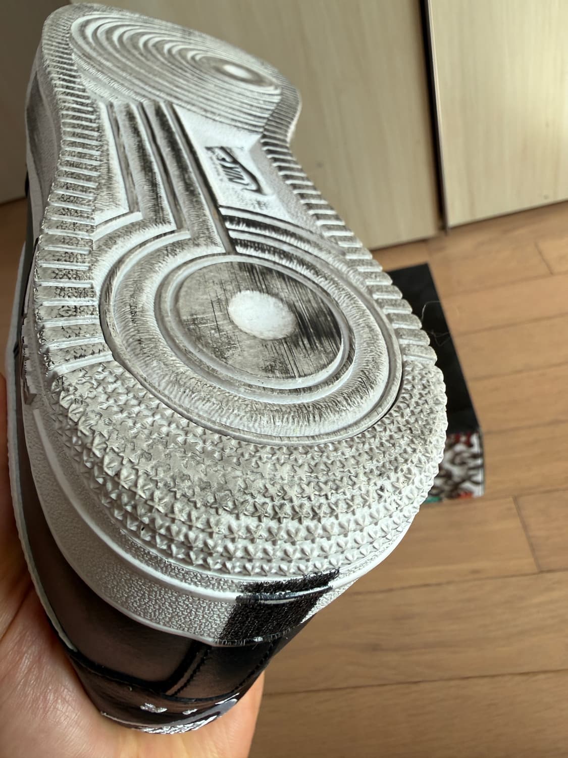 [285] 나이키 피스마이너스원 피마원 에어포스1 로우 파라노이즈 지디 상품이미지9