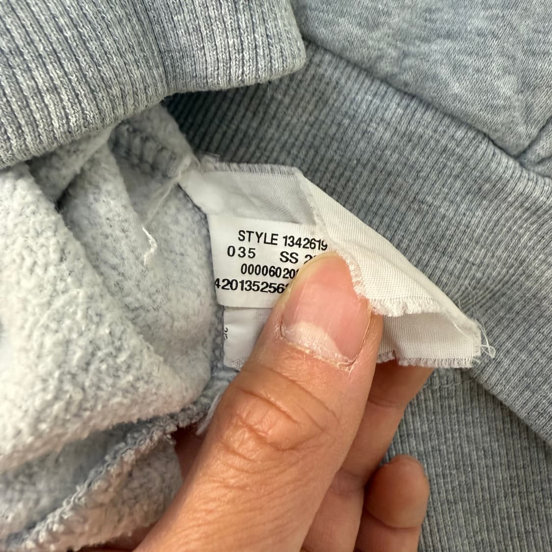 [L] 언더아머 스몰로고 기모 맨투맨 0115T1 상품이미지4