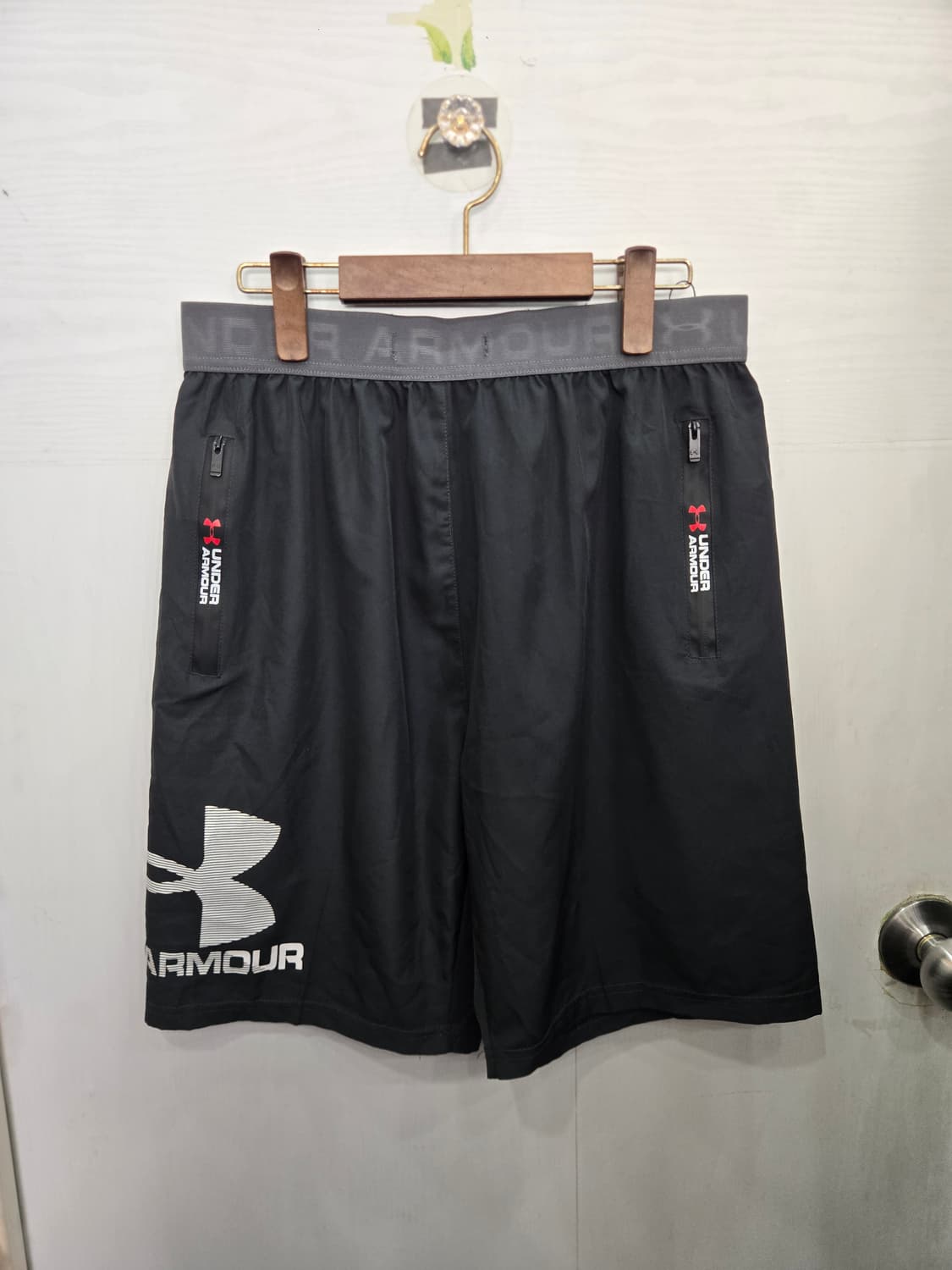 XL,105 )) UNDER ARMOUR 언더아머 반바지 ! 허리 고무줄 상품이미지2