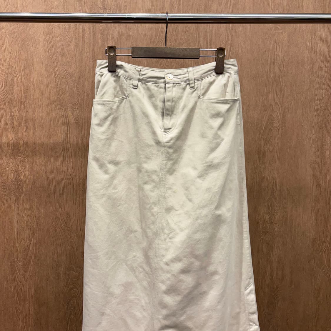 이세이미야케 플랜테이션 코튼 내추럴 롱 스커트 아웃 포켓 디테일 아이보리 상품이미지4