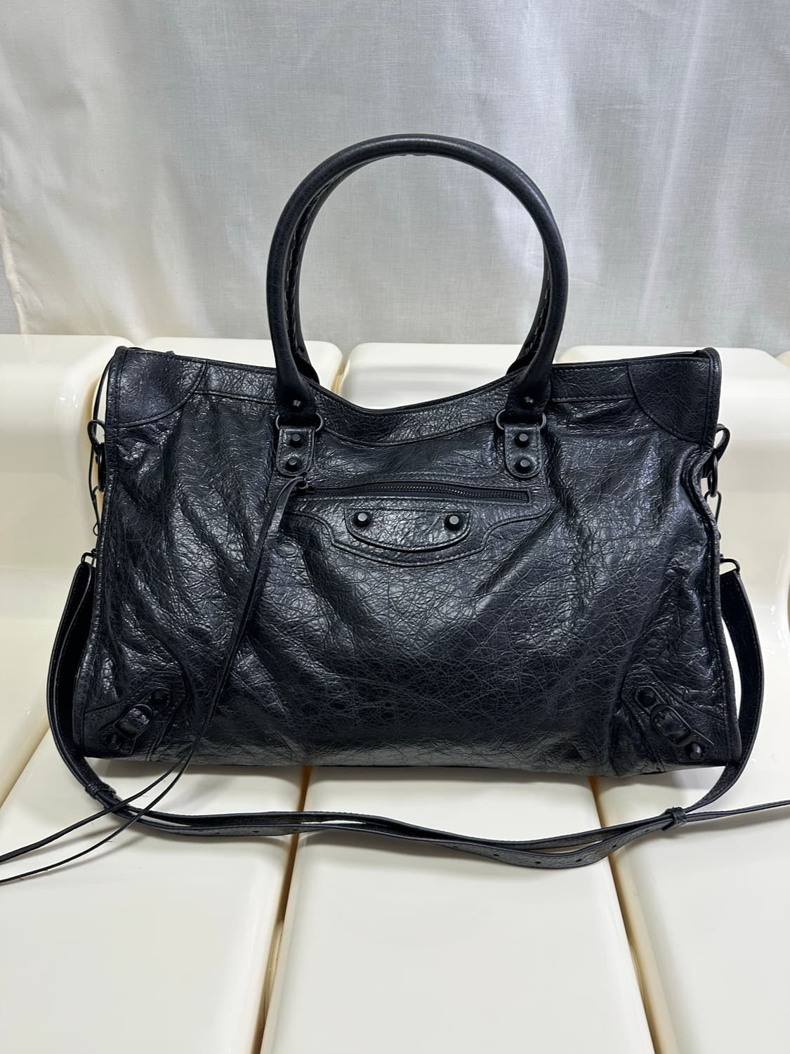 [SA 정품] 발렌시아가 르 시티 모터백 라지 블랙 상품이미지7