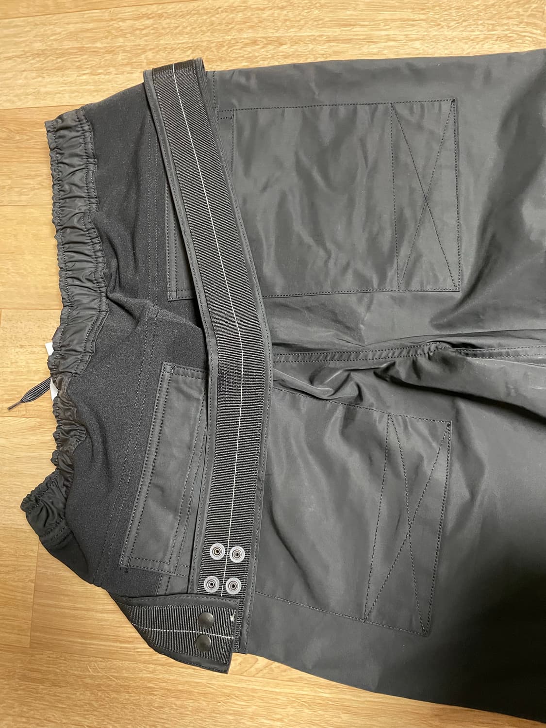 코스트퍼킬로 MOLLE TRACK PANTS L사이즈 판매 상품이미지3