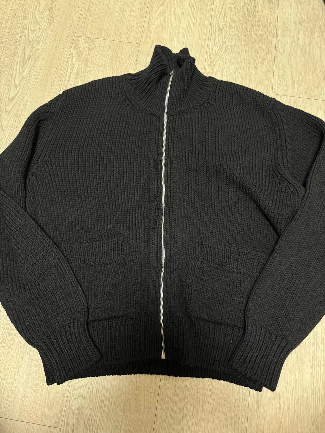 마가렛호웰 니트집업 Size L 상품이미지1