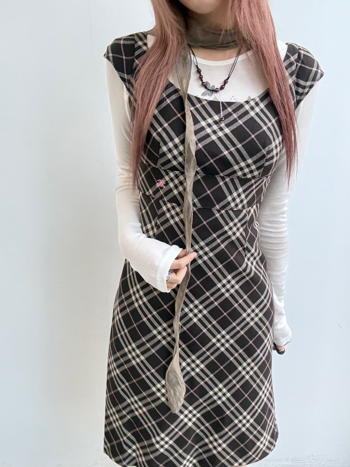 버버리 블루라벨 모카브라운 딸기우유 자수 노바체크 반팔원피스 상품이미지3