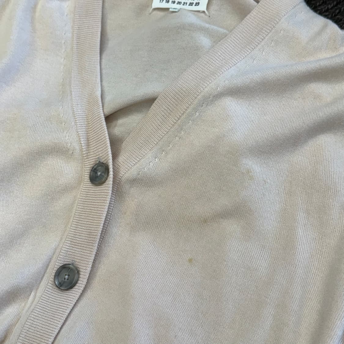 XS 메종 마르지엘라 오픈 숄더 브이넥 가디건 상품이미지7