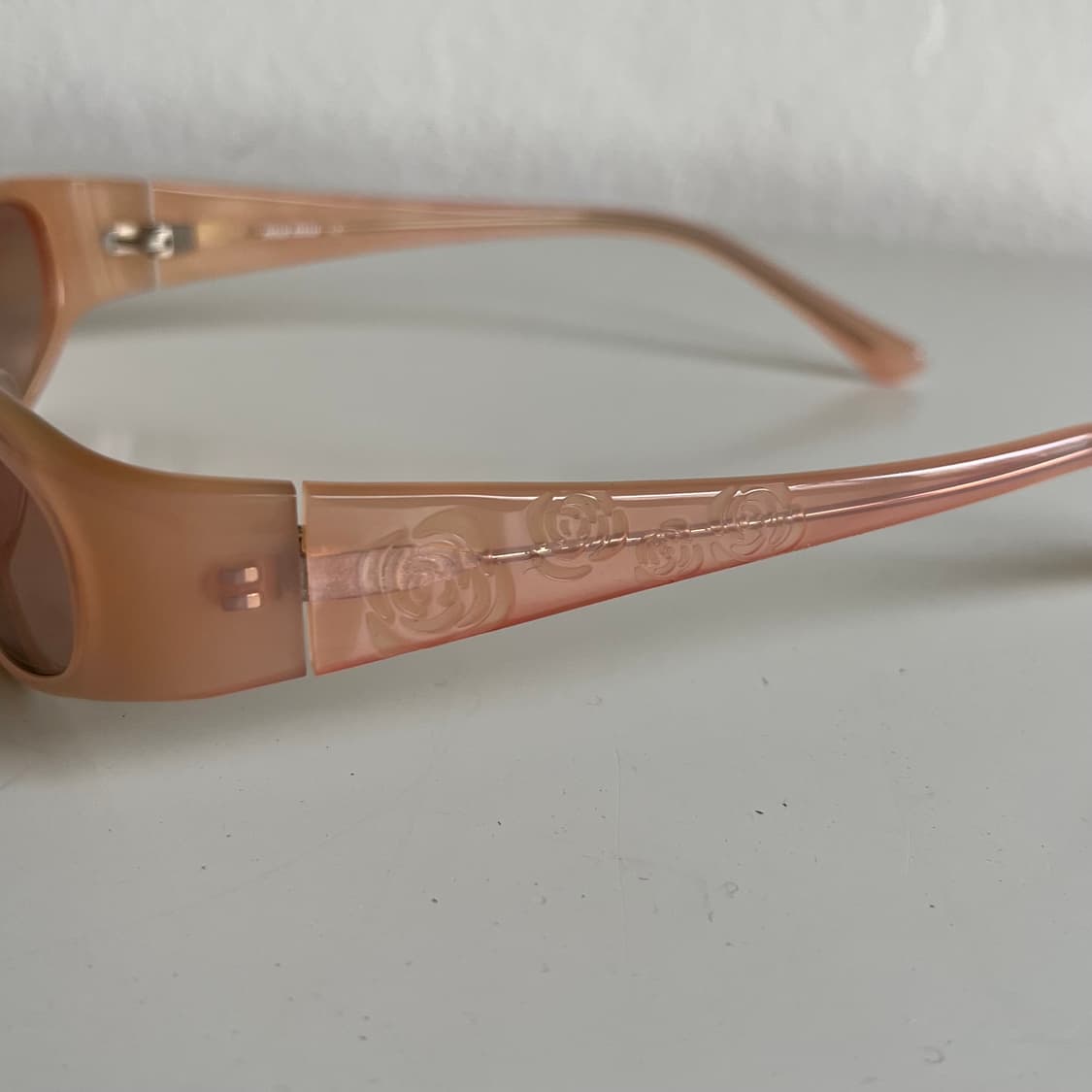 올드 미우미우 베이비 핑크 틴티드 로즈패턴 선글라스 상품이미지3