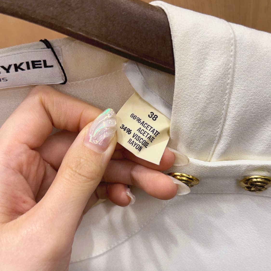 소니아 리키엘 블라우스 롱 슬리브 숄더 버튼 라운드넥 디테일 화이트 상품이미지8