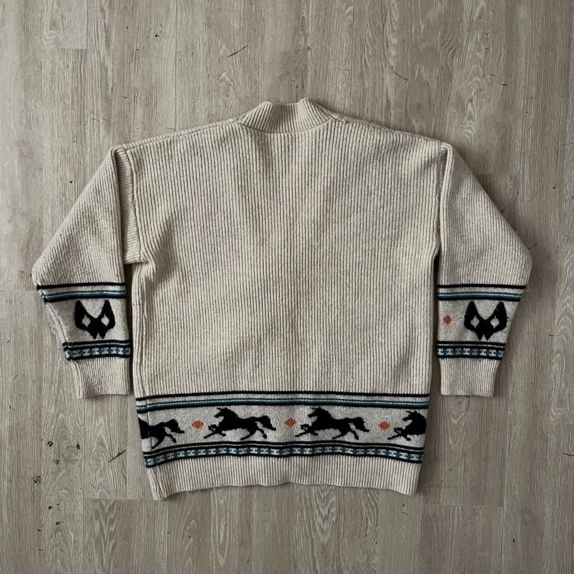 vintage cowichan knit button cardigan 상품이미지5