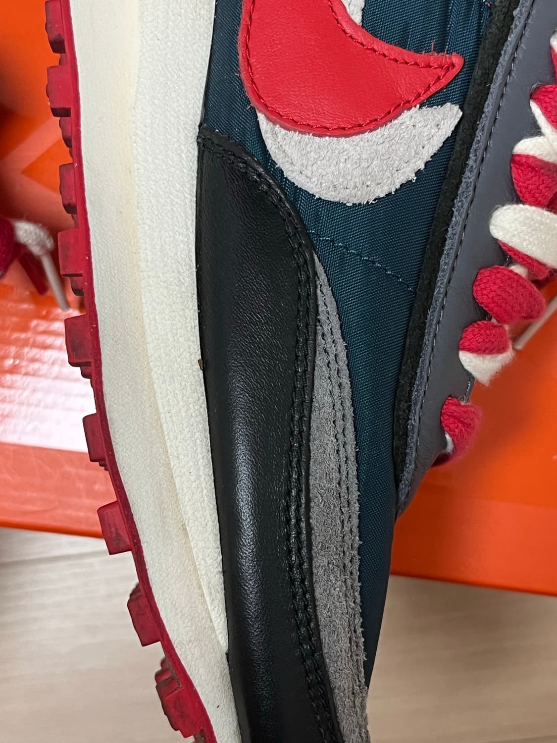 나이키 사카이 미드나잇 255 상품이미지5