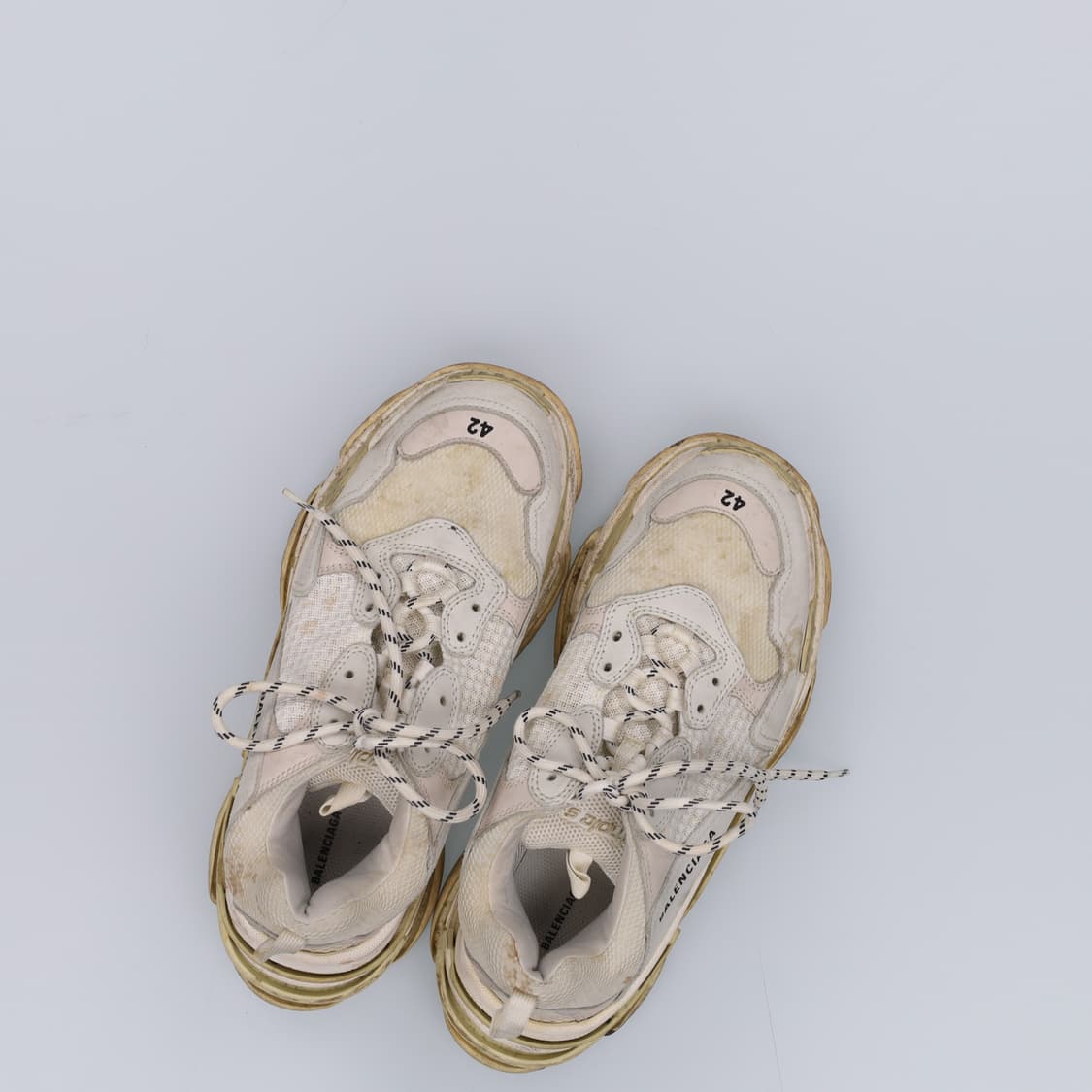 42 발렌시아가 트리플S 스니커즈 0202H2 상품이미지1