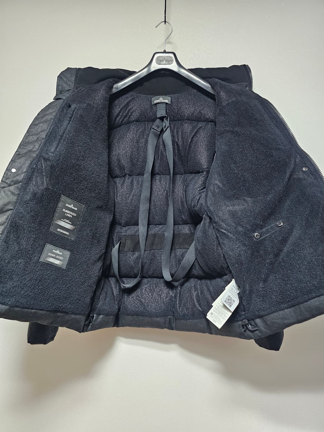 스톤아일랜드 쉐도우프로젝트 러버라이즈드 리넨 다운 패딩 자켓 상품이미지5