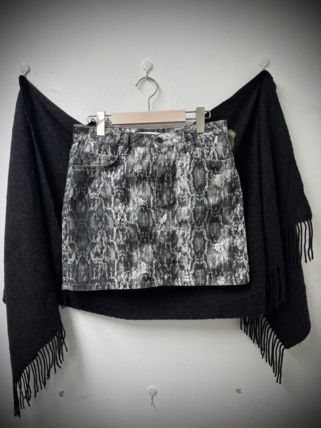 GREY BASE Y2K Aisaki Shop Coordination 상품이미지7