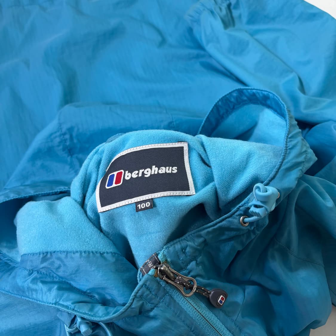 우먼L 버그하우스 스카이블루 바람막이자켓 상품이미지4