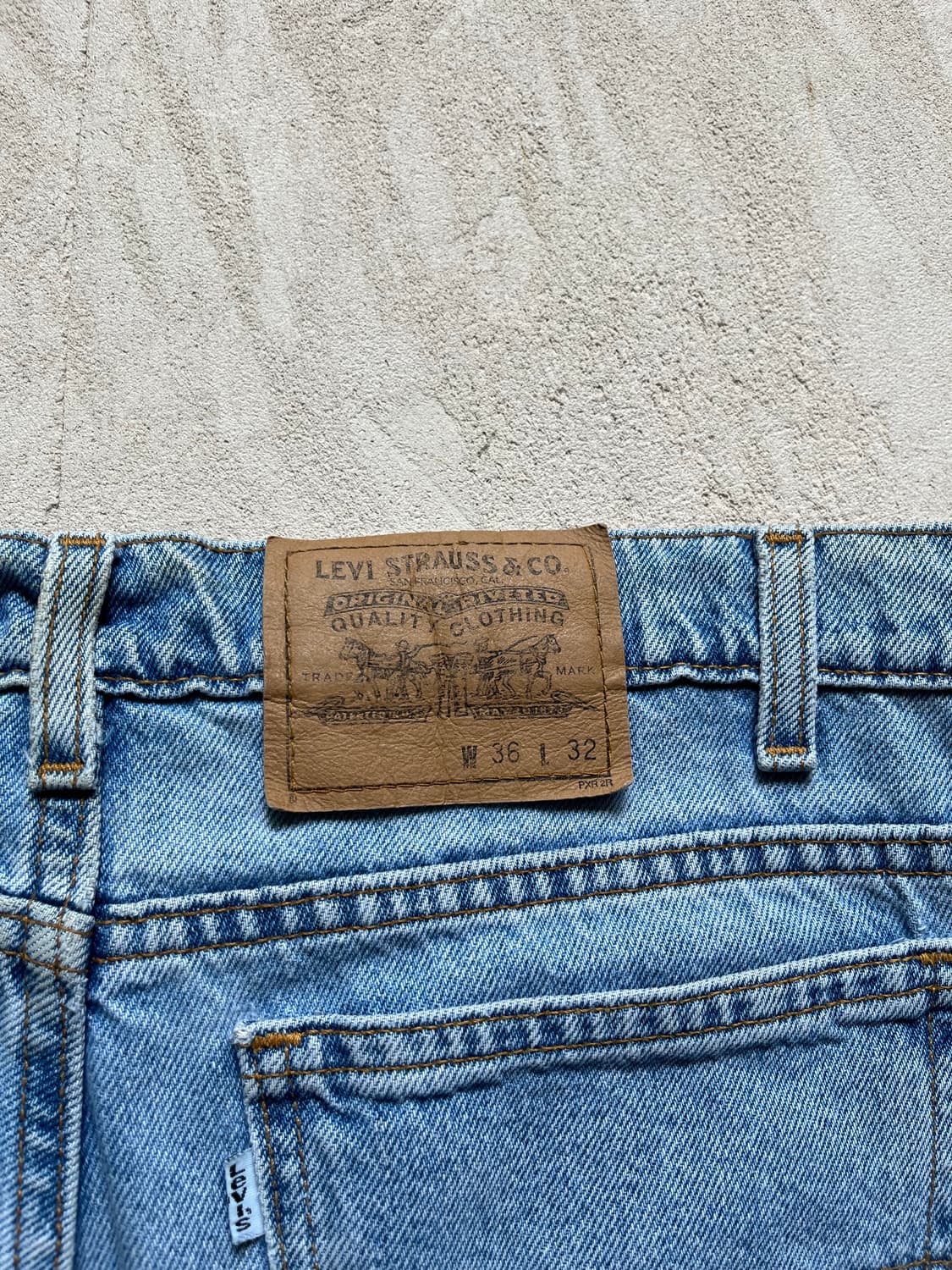 36) 미국생산 585 화이트 탭 연청 데님 상품이미지10