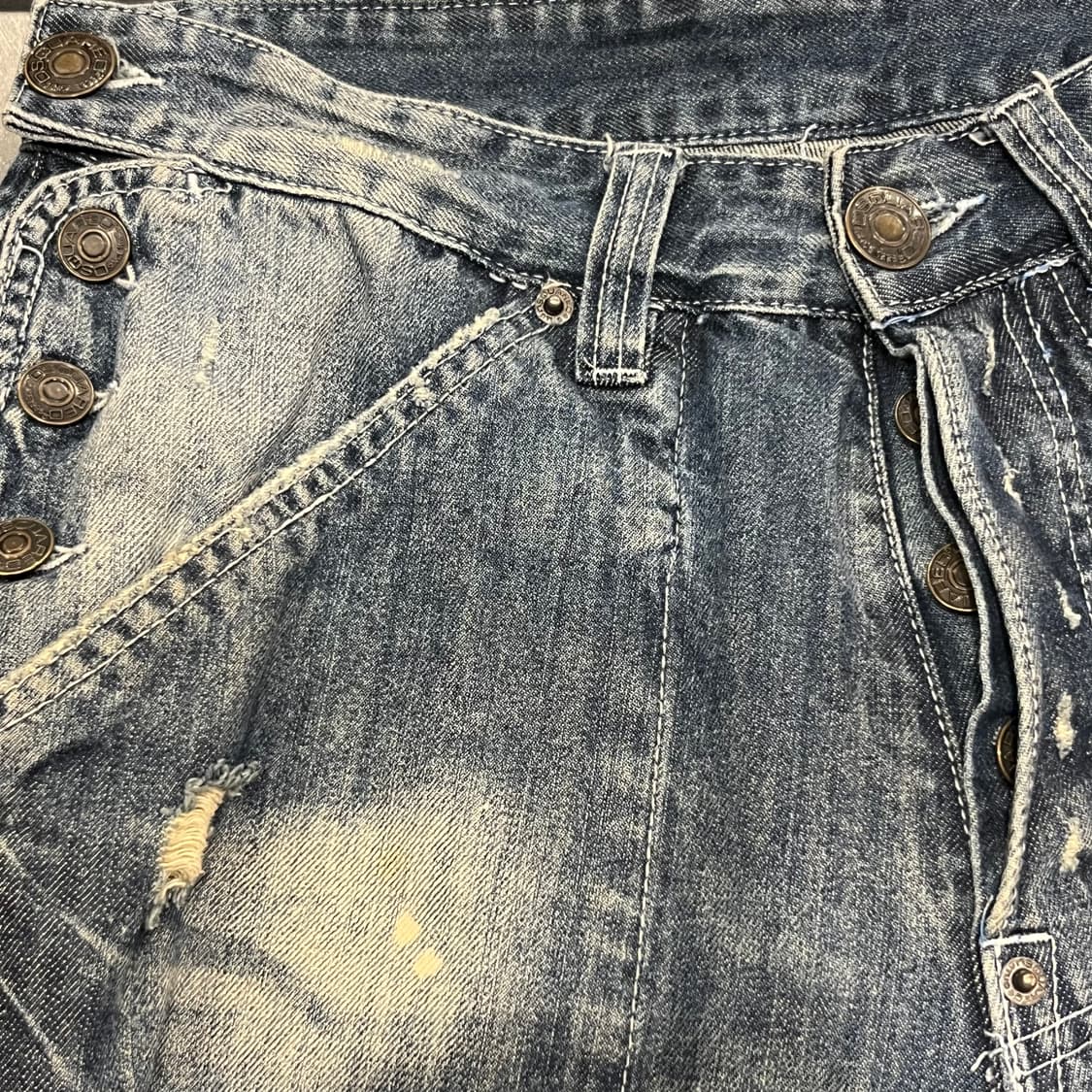 DSQUARED 디스퀘어드 페인트 워싱 루즈핏 데님팬츠  상품이미지9