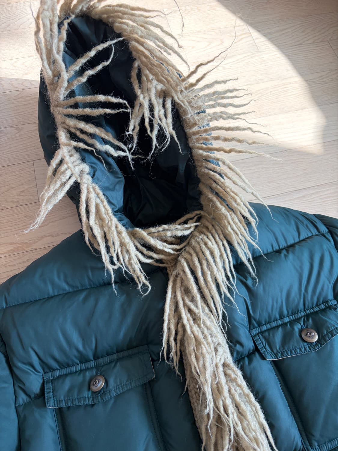 캐피탈 프린지 패딩 상품이미지3