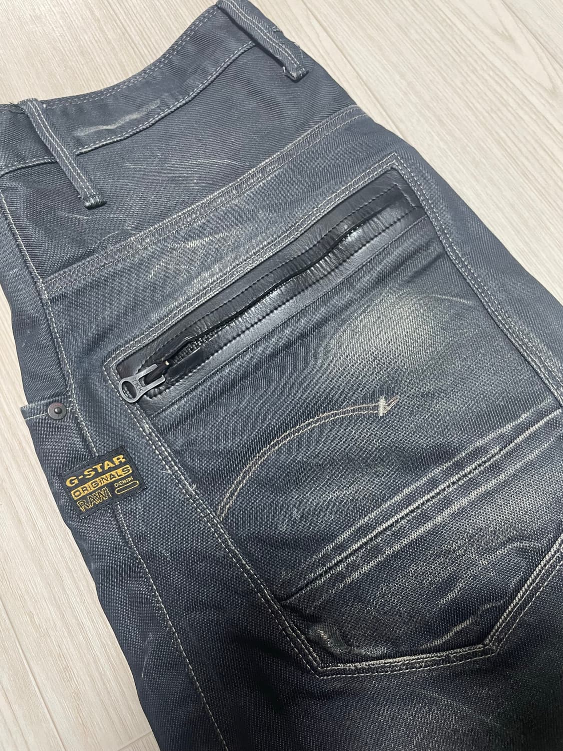 [G-STAR RAW] Riley Loose Tapered 코팅 데님 3 상품이미지3