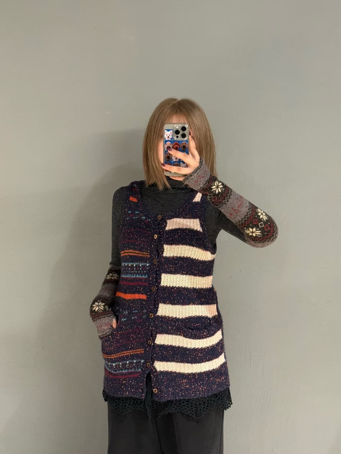 half pattern detail button-up knit vest 상품이미지1