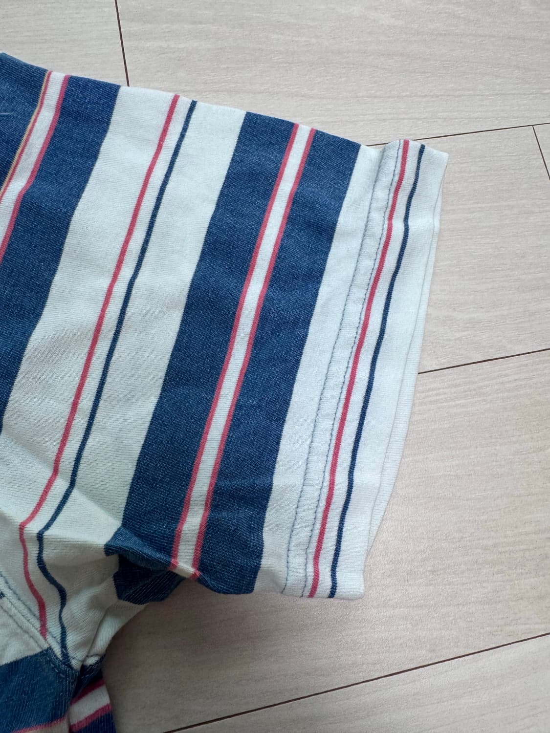 빔즈플러스 스트라이프 반팔티셔츠  (택달린 새상품 미개봉) 상품이미지6