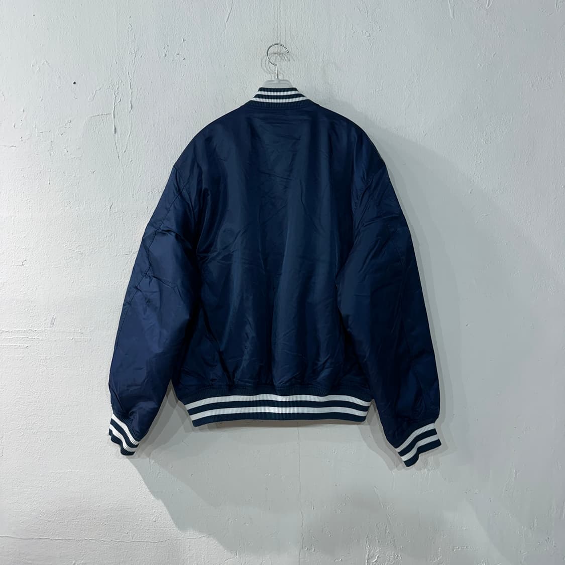 뉴에라 뉴욕양키스 스타디움 자켓 L 상품이미지4