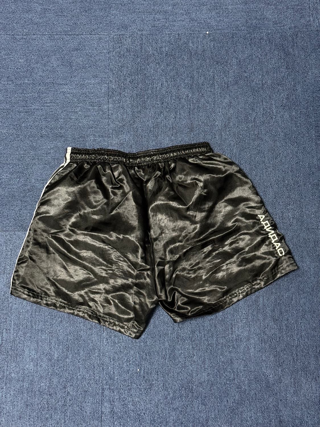 [S] 고샤 루프친스키 X 아디다스 블랙 쇼츠 상품이미지3