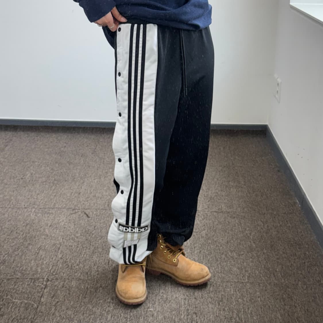 Adidas 아디다스 블랙 트랙탑 팬츠 상품이미지1
