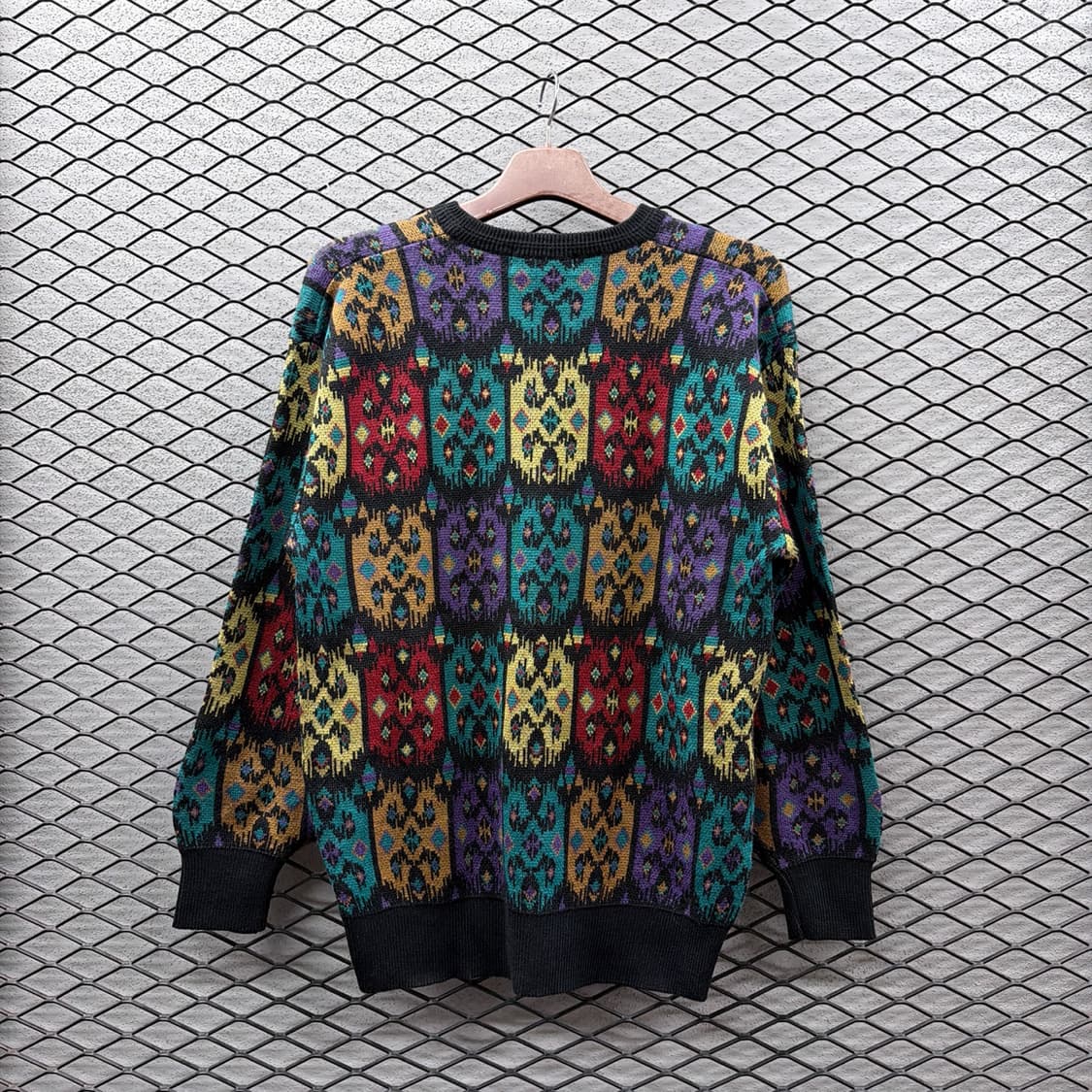 올오버 에스닉 패턴 니트 리브배색 디테일 멀티컬러 상품이미지3