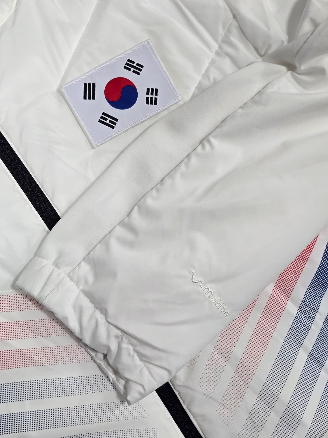 노스페이스 팀코리아 V 경량패딩 자켓 화이트 새상품 100 상품이미지9