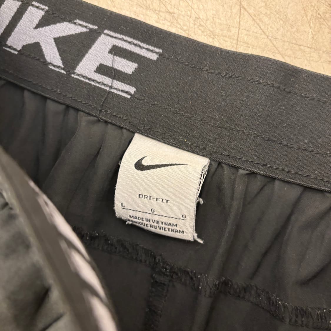 나이키 스우시 드라이핏 하프 팬츠 상품이미지3