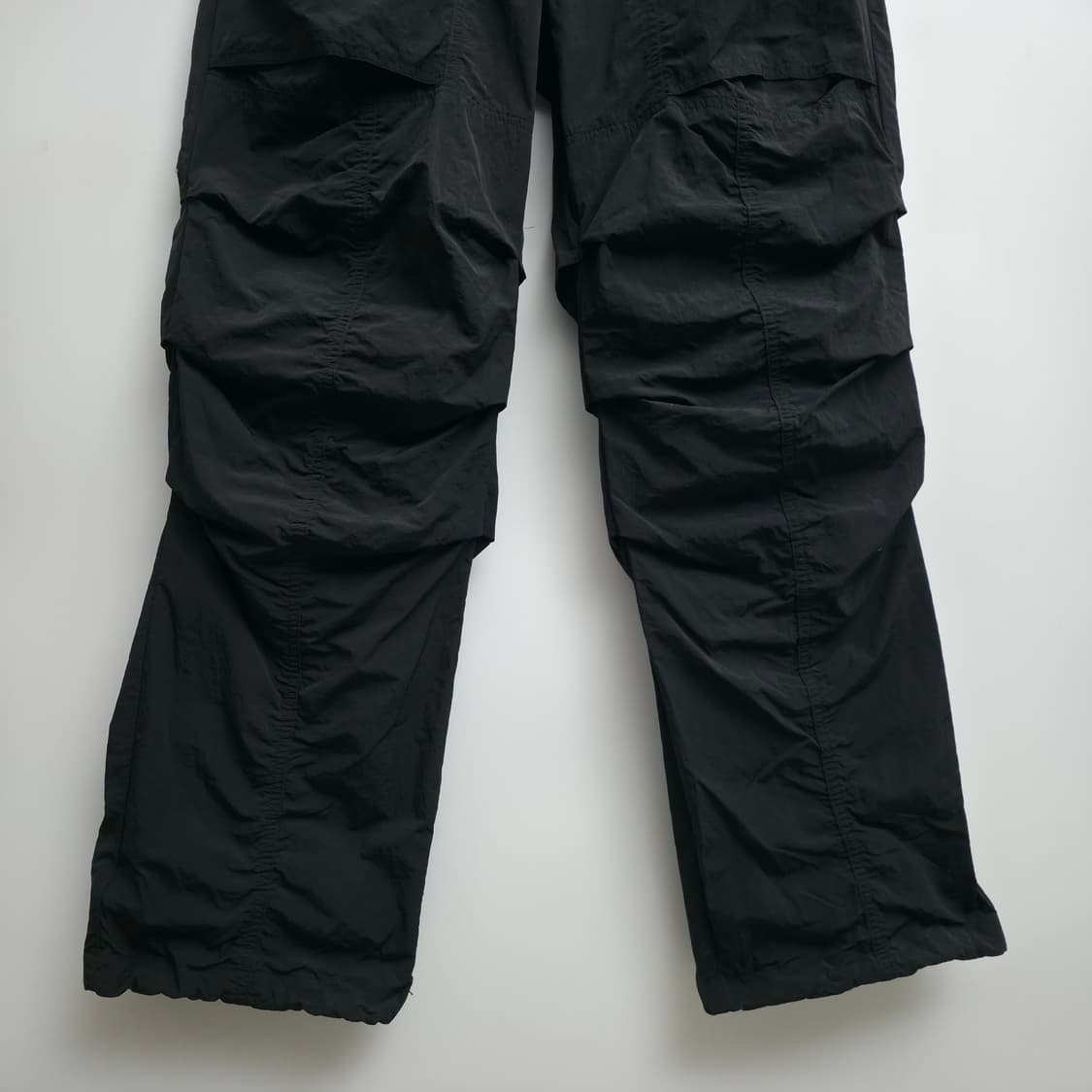 [44] 준지 블랙 나일론 파라슈트 팬츠 상품이미지3